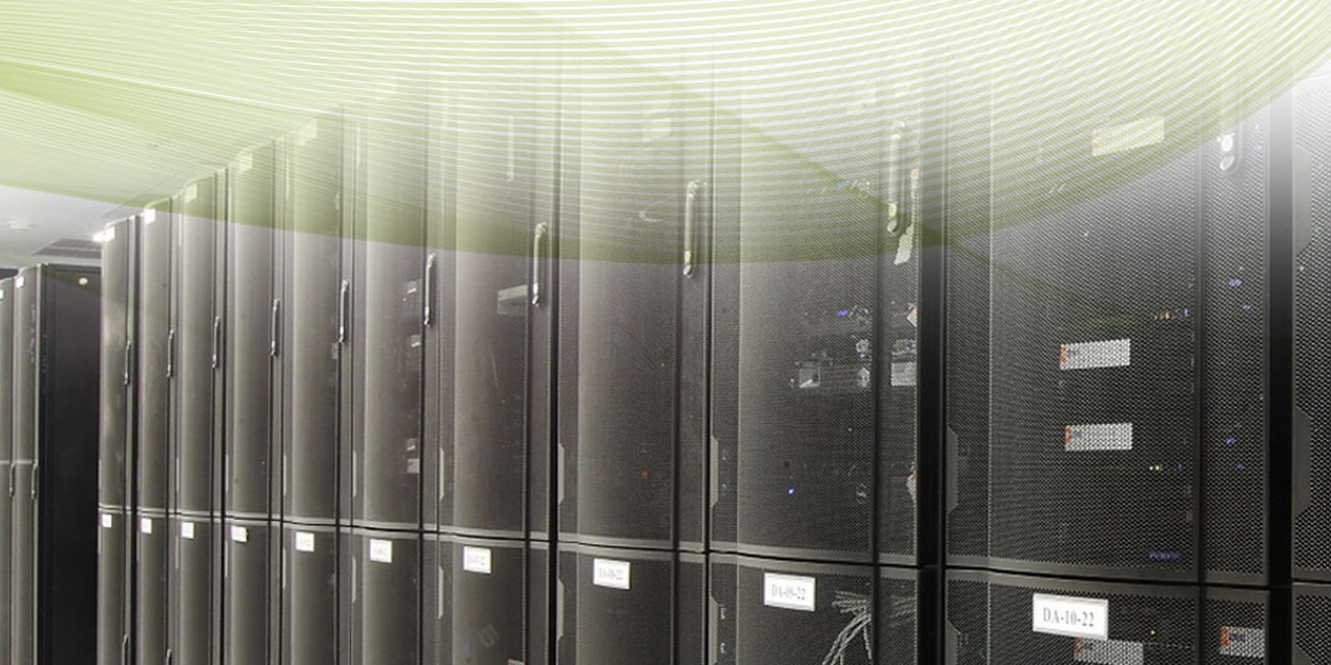 บริการ colocation server คือ บริการรับฝากเครื่อง Server ให้บริการ colocation server โดยฝากเครื่อง server ไว้ในห้องเครื่องที่มีระบบการ รักษาความปลอดภัยสูง ตลอดจนมีการปรับสภาพแวดล้อมของบริการการ Co-Location server ให้เหมาะสมที่สุด เช่น ระบบปรับอากาศ ระบบควบคุมความชื้น และระบบดับเพลิง นอกจากนี้ Co-Location server ยังอยู่บนเครือข่ายอินเตอร์เน็ตความเร็วสูง จึงมั่นใจได้ ในเรื่องความปลอดภัย เพื่อให้ผู้เข้าชมสามารถเข้ามาดู Website ได้อย่างรวดเร็ว ซึ่ง Co-Location server เป็นการประหยัดต้นทุนอย่างมาก และยังสามารถบริหารข้อมูลและจัดการ Server ได้ด้วยตนเองผ่านทาง Internet ตลอด 24 ชั่วโมง
บริการ Co-Location server นี้เหมาะสำหรับ บริษัท/ห้างร้าน ท่านผู้ประกอบการ Web Hosting หรือ บุคคลทั่วไป ที่มีปริมาณ การใช้งานพื้นที่ และปริมาณการโอนย้าย ที่สูงมากกว่าปกติ มีเครื่อง Server เป็นของตนเองแล้ว และกำลังมองหา สถานที่ฝากวางเครื่อง โดยบริการCo Location เครื่อง server ของท่านจะได้รับ การเชื่อมต่อตลอด 24 ชั่วโมงบน เครือข่ายอินเตอร์เน็ตความเร็วสูง จาก ISP มาตรฐานชั้นนำของประเทศ โดยท่านสามารถ เลือกวาง Co-Location server ได้หลายที่คือ CAT, Pacific Internet และ CS-Loxinfo
